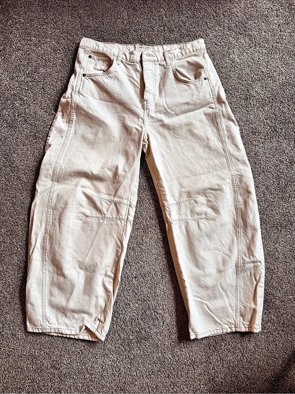 We The Free Good Luck Mid-Rise Barrel Jeans Cropped Utility Pants in Cream Size